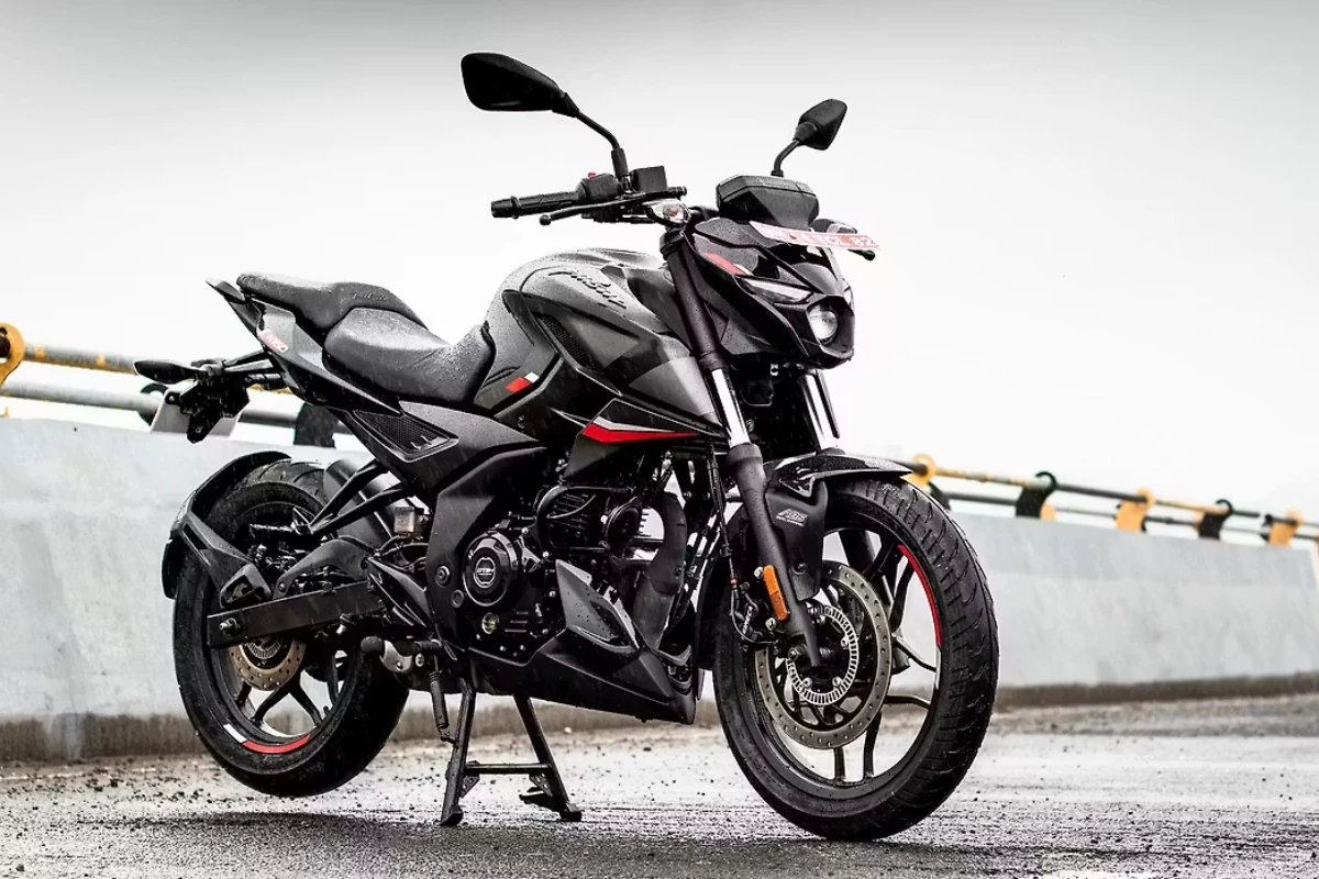 Bajaj Pulsar N160 Bike