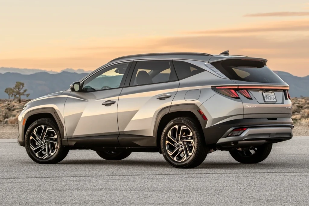 Hyundai Tucson Hybrid SUV